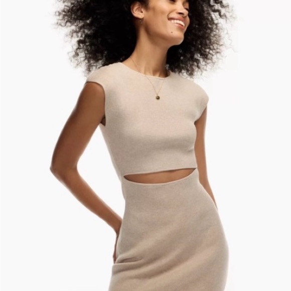 Aritzia Wilfred Free Dresses & Skirts - NWOT Wilfred Free Aritzia Ribbed Knit Bodycon Cut-Out Mini Dress Womens Small